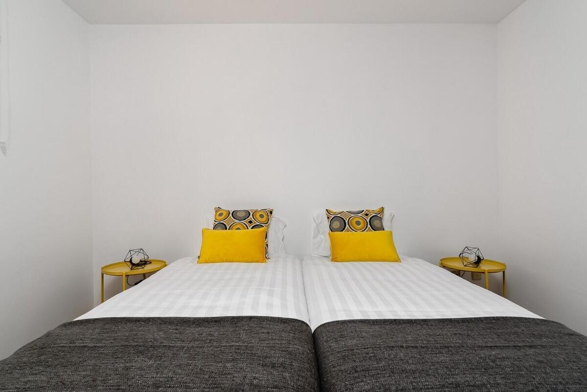 Casa 2 Irmaos Bed & Breakfast Lagos Exterior photo